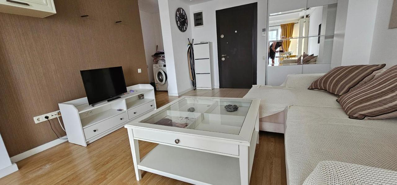 Stefanestii de Jos Homey 2 Cosmopolis מראה חיצוני תמונה
